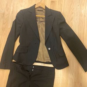 Benetton suit euro size 40.